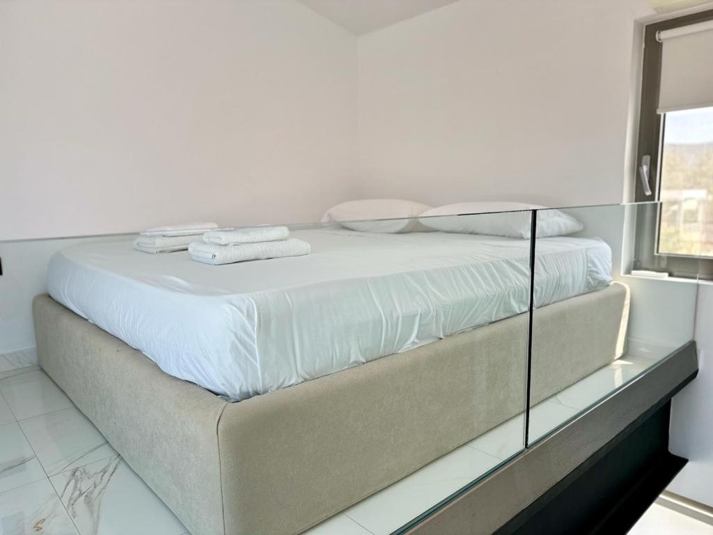Leblanc Luxurious Beachfront Villa, Gcollectiongr Ermioni Esterno foto